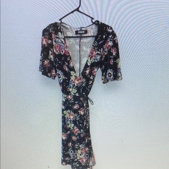 Forever 21 Dresses & Skirts - REFORMATION | Laurel | Floral MIDI Wrap Dress | Size Small